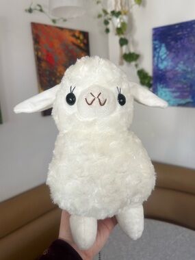 Plush White Alpaca/Llama Purse